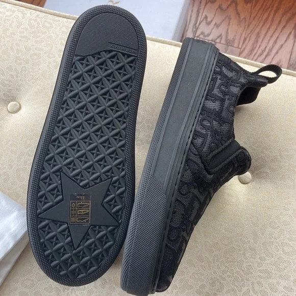 Christian Dior Solar Slip on Sneakers - Picture 7 of 9